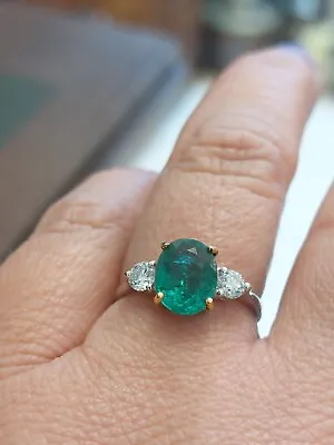 18ct Natural Columbian Emerald & Diamond 3 Stone Ring  - Absolutely  Stunning!!! • £1550