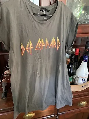 Def Leppard T Shirt  • $18