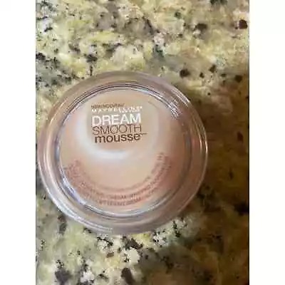 1 PC MAYBELLINE DREAM SMOOTH MOUSSE FOUNDATION NEW 110 Porcelain Ivory • $9.99