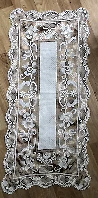 Antique Lace Dressing Table Runner - In Beautiful Condition ~ 32  X 15  • £10