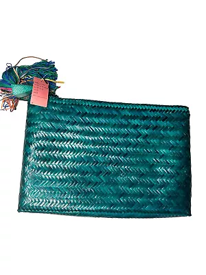 VTG Straw Woven Raffia Envelope Clutch Purse Lined Green Tassel NEW Deadstock • $18.36