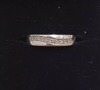 9ct 375 White Gold 0.10ct Diamond Wave Half Eternity Engagement Ring • £85