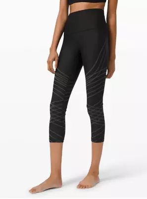 Lululemon Women 2 Black Gray Abstract Print Mapped Out High Rise Cropped Legging • $39.99