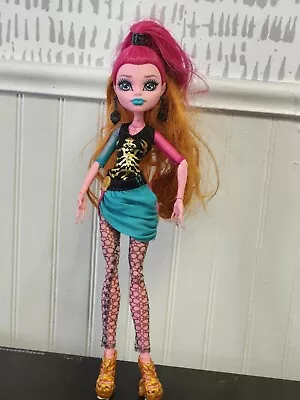 Monster High New Scaremester Gigi Grant Doll 2013 • $19.95