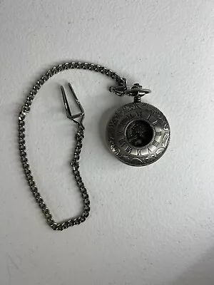 Majesti Pocket Watch Silver Tone Vintage 17 Jewel • $44.99