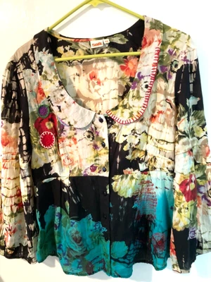 $28 • Buy Tianello XL Womens Floral Dip Dye Blouse Collar Buttons Embellished