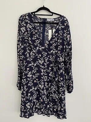 Minx & Moss Ladies Size 10 BNWT Navy Floral Wrap Dress Long Sleeved Brand New • $14.99