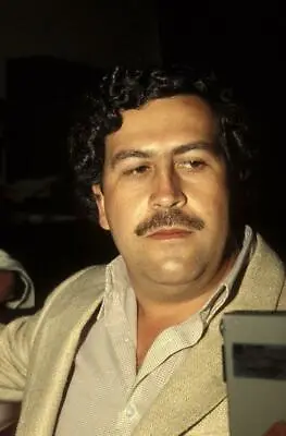 PABLO ESCOBAR GLOSSY POSTER PICTURE PHOTO PRINT Narcos Colombian Medellin 2277 • $14.99