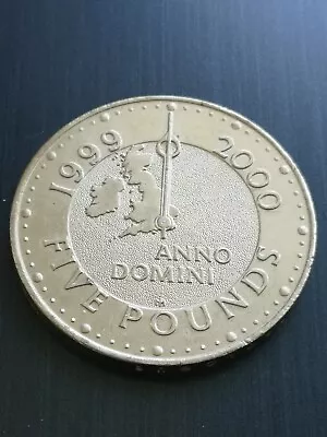 UK Royal Mint 1999-2000 £5 Five Pound Coin.  Millenium Anno Domini 198 • £6