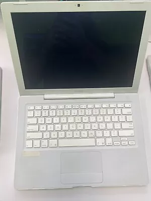 Apple Macbook Model A1181 For Parts • $20