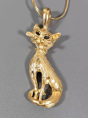 Vintage Gold Tone Filigree Sitting Cat Silhouette Pendant Necklace 18.5 Inches • $9.09