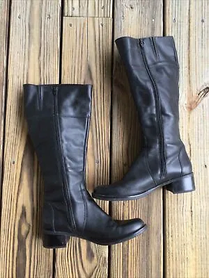 C La Canadienne Women’s 8 Tall Winter Black Leather Riding Boots Waterproof Zip • $79.95