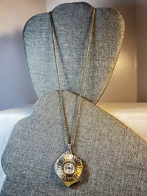 Vintage Endura Wind Up Necklace Pendant Watch Swiss Works • $9.99