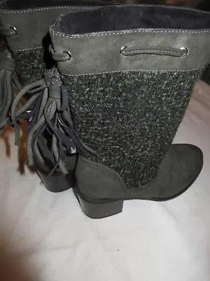 MukLuks Women's Boots Size 8 Dark Green/gray Mid Calf Fringed Back Heel • $12.99