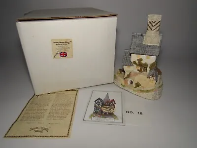 The House Of Master Mason 1984 David Winter Cottage Collection - MIB • $14.99