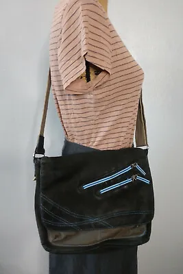 Ellington Womens Black Blue Leather Suede Crossbody Messenger Purse Bag Travel • $34.99