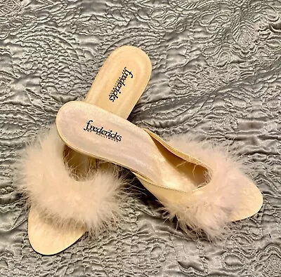 Frederick’s Of Hollywood Boudoir Pin Up White Maribou House Slippers Heels 8 • $25