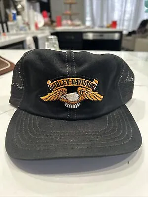Vintage Harley Davidson SnapBack Trucker Hat • $19.80