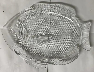 Vintage Clear Glass Ovenproof Fish Shaped Plate 11  X 8  • $18.99