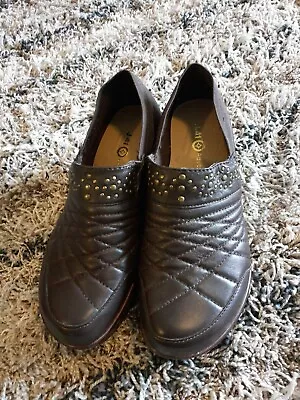 Jambu J41 Brown Quilted Leather Slip On Clogs Sz 7 • $11