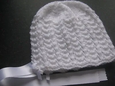 Lovely Hand Knitted Baby Bonnet In White Size New Born (6) • £4.40