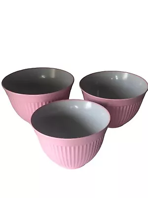 3 PC Vintage Pink Melamine Nesting Mixing Bowl Set Non Slip • $40