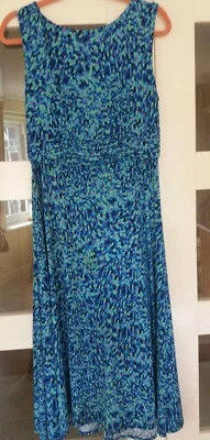 £18.50 • Buy Jessica Howard Floral Dress Size US 12 Very Pretty. Ruched Waist. Fit & Flare !