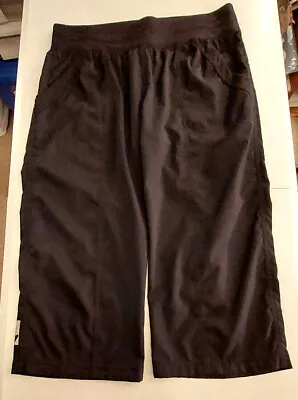 Marika Tek Black Activewear Capri Pants Size Large • $22.99
