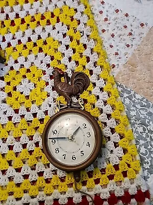 Vintage Syroco Rooster Wall Clock  Electric. Plastic.  • $19