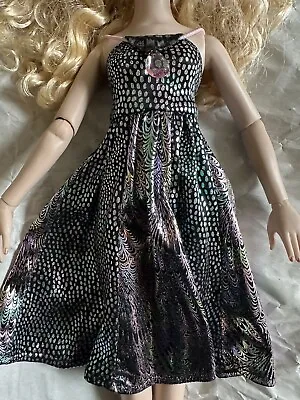 UNBRANDED HANDMADE ELLOWYNE WILDE & NEEMA SIZE 16” Fashion Doll Clothes DRESS • $25