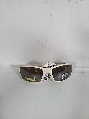 PUGS Sunglasses Classic Off White Frame  UV400 - NWT  • $10