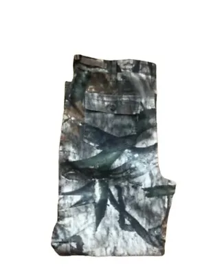 Russell Outdoors Mossy Oak Break Up Infinity Mens Large Hunting Pants • $25