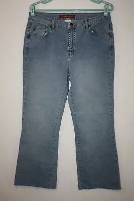 $22.99 • Buy Z. Cavaricci Women Sz 12 (32x26) Lt Wash Mid Rise Jeans Raw Hem Bootcut 