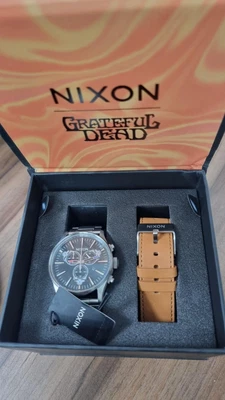 £300 • Buy Nixon Grateful Dead Sentry Chrono Watch