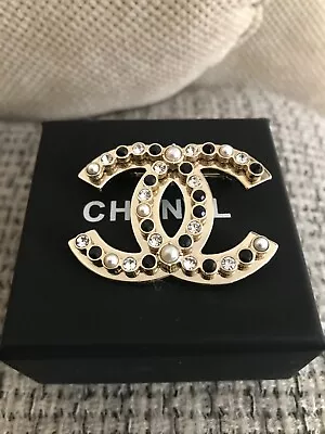 Chanel Pearl & Crystal Brooch • $205