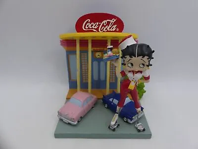 Betty Boop ROLLERSKATES Avenue Of The Stars Figurine DIORAMA Statue BROKEN • $181.23