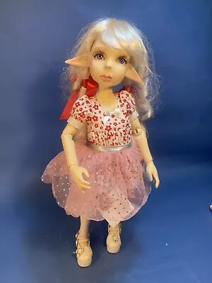 $450 • Buy Kimberly Lasher  Azaleah  Number 94 Of 100  Ball Jointed Doll