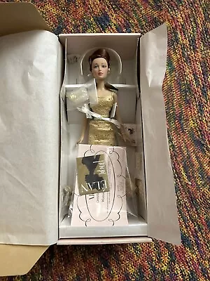 Madame Alexander Alex Woman Of The Year Doll 16” 2001 NRFB! 305/2500 Limited Ed • $70