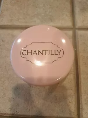 Vtg Chantilly 1.75 Oz Dusting Powder Dana Perfumes 49g SEALED READ DESCRIPTION • $39.99