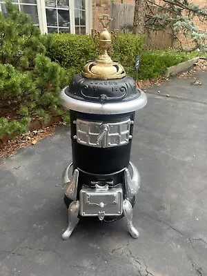 $265 • Buy Antique Cast Iron Stove