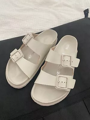 Birkenstock 1774 Arizona Off-white Smooth Leather Sandal Unisex Regular Width • $250