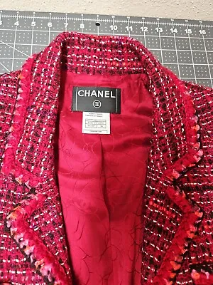 $1200 • Buy Vintage CHANEL Tweed PINK Red  Belted  Gorgeous JACKET SIZE 34