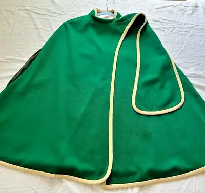 Vintage 1960s Wool Cloak Cape Mod - Green & White Winter Cape FREE SHIPPING • $170