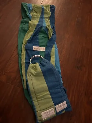 COMFORTFIT Shoulder MAYA WRAP Ring Sling Carrier - Blue/Green Preowned Size M • $32