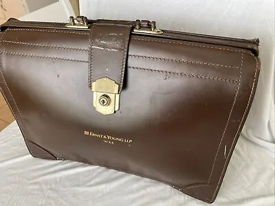 Vintage Ernst & Young Doctors Lawyers Briefcase Attache Satchel Bag • $71.96