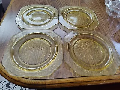 Vtg Madrid Amber Depression Glass Dinner Plates 9  By Federal Glass Set Of 4 • $29.50