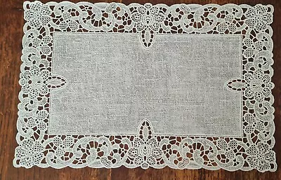 RARE Vinyl Tray Covers Doilies Placemats Table Cloths Cover 🎀 Wedding Floral 🌼 • $3.54