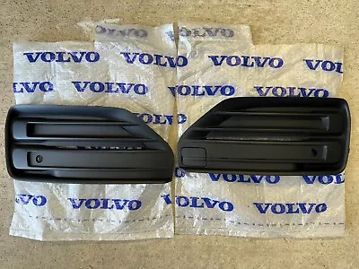 2020-2022 Volvo XC90 Front Bumper Grille Inserts OEM Part #’s 31663512 31663513 • $29