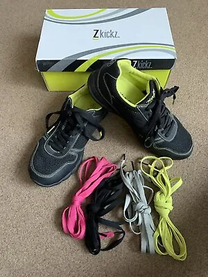 Genuine Zumba ZKickz Trainers / Sneakers - 5W (UK 3-4) Black & Lime - Boxed • £20