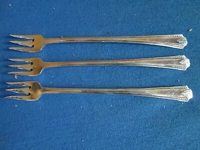 3 Vernon Silverplate 1931 Casino 6  Cocktail/Seafood/Olive Forks By Oneida • $15